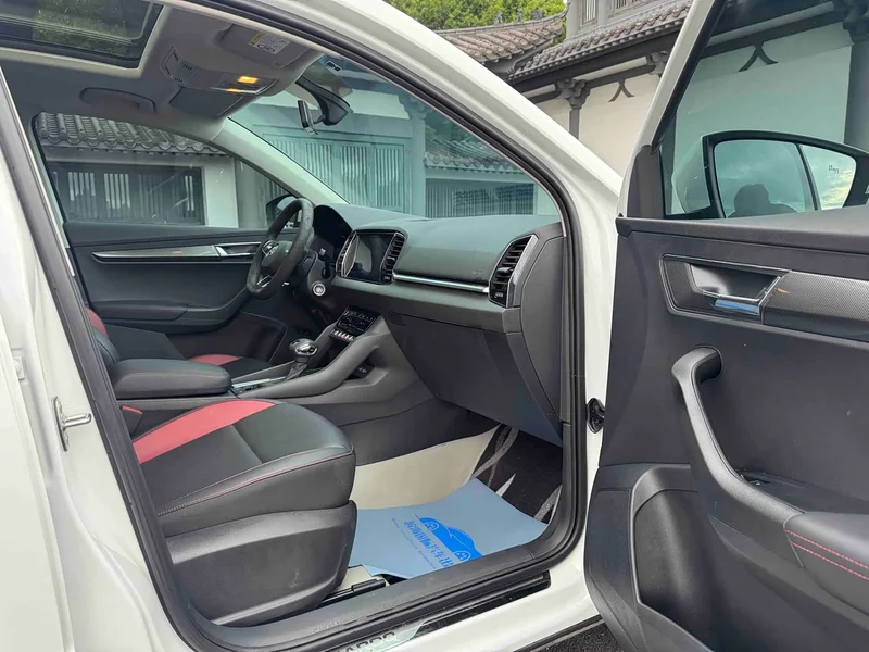 Skoda Karoq — фото 10