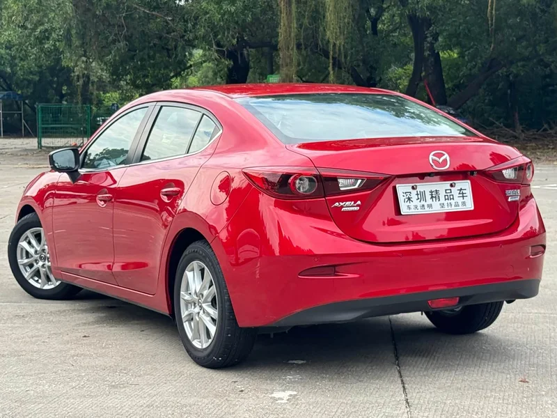 Mazda 3 Axela — фото 3