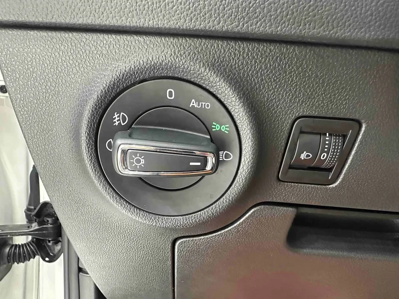 Skoda Karoq — фото 12