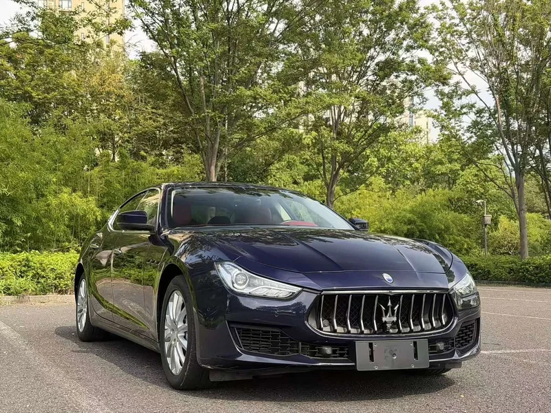Maserati Ghibli — фото 1