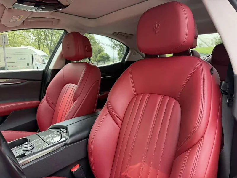 Maserati Ghibli — фото 13