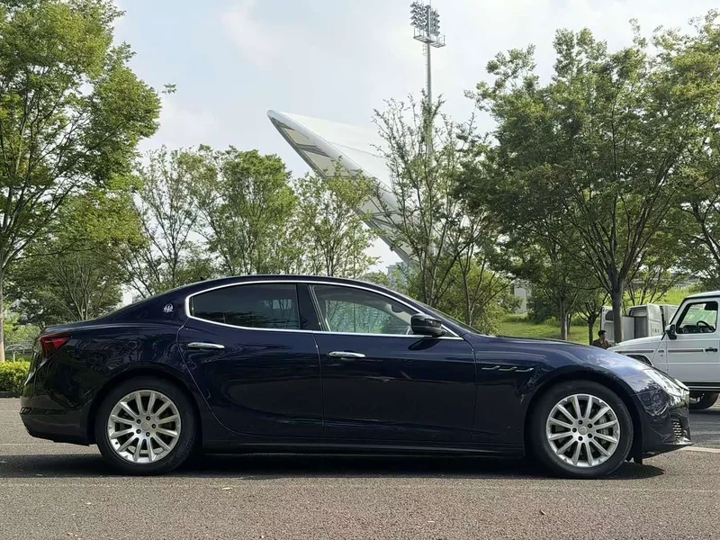 Maserati Ghibli — фото 9