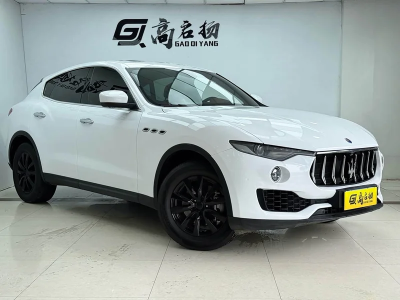 Maserati Levante — фото 3