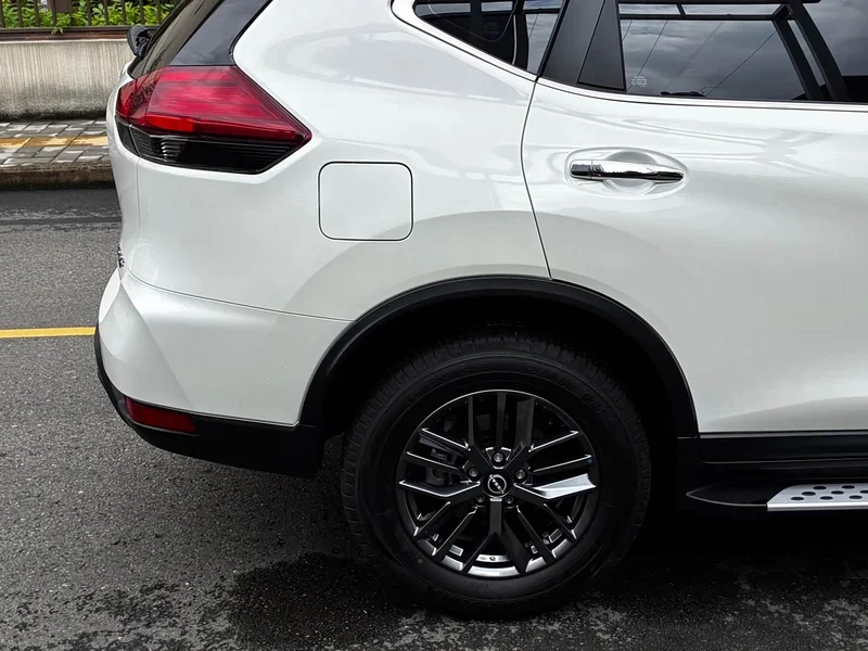 Nissan X-Trail — фото 11
