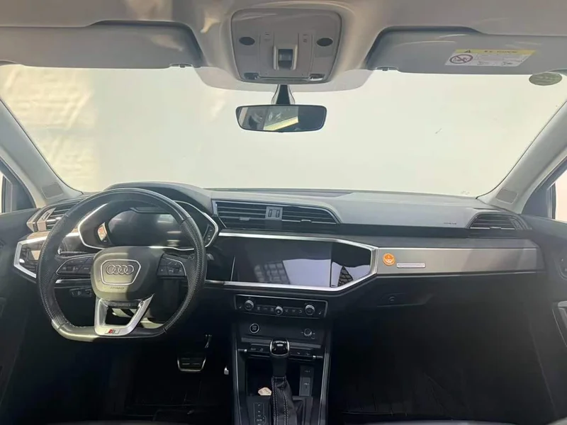 Audi Q3 Sportback — фото 7