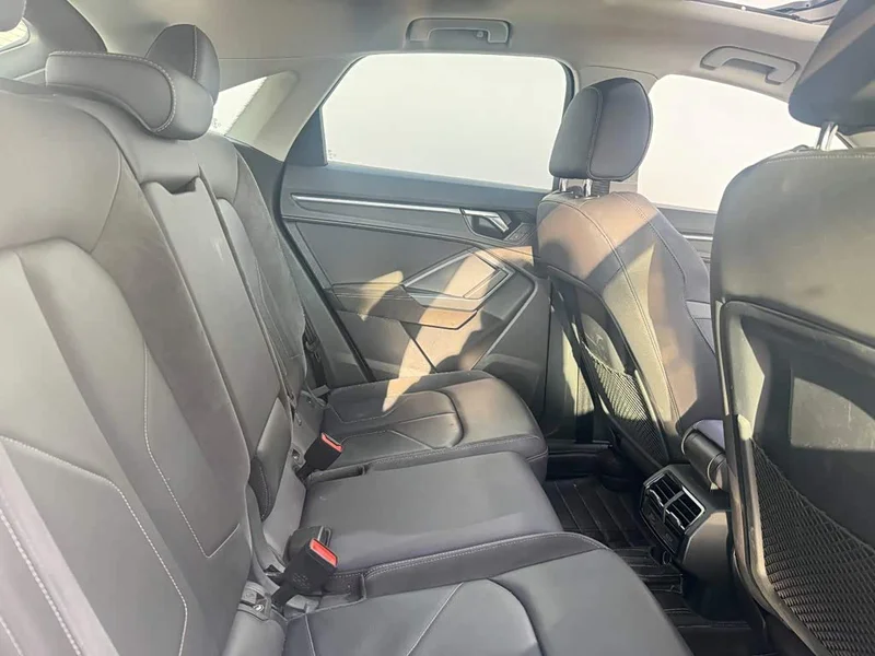 Audi Q3 Sportback — фото 8
