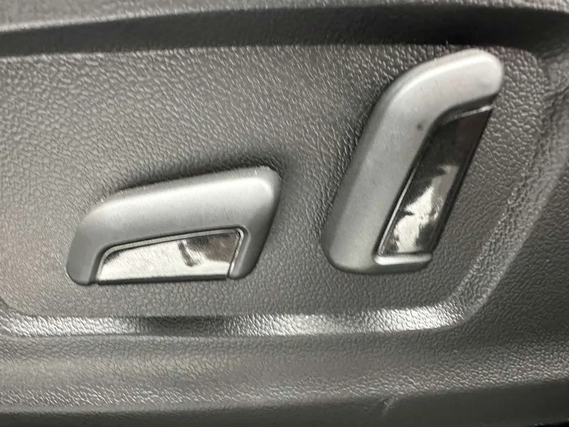 Mitsubishi Outlander — фото 12