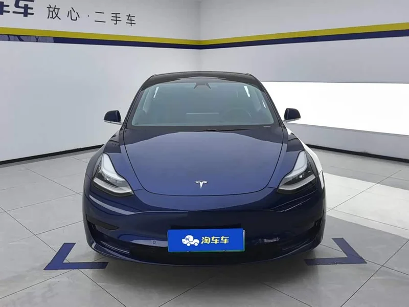 Tesla Model 3 — фото 2