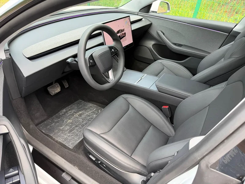 Tesla Model 3 — фото 3