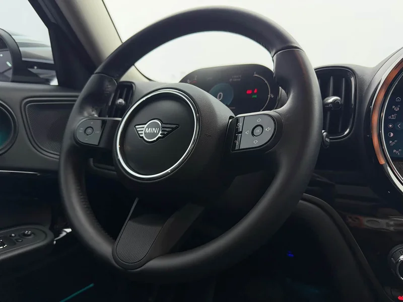 MINI COUNTRYMAN — фото 17