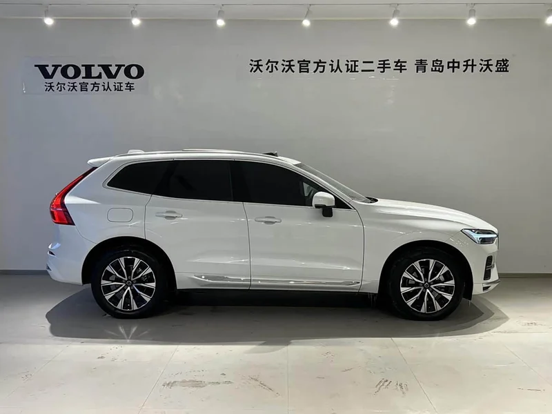 Volvo XC60 — фото 3