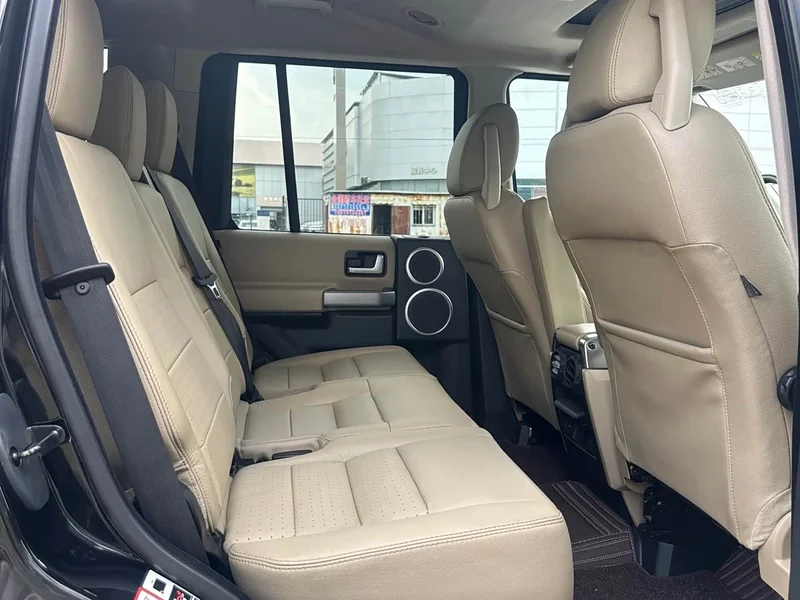 Land Rover Discovery — фото 11