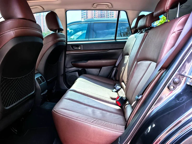 Subaru Outback — фото 17