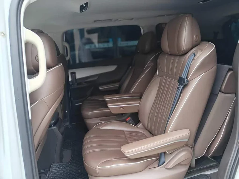 Roewe iMAX8 — фото 12