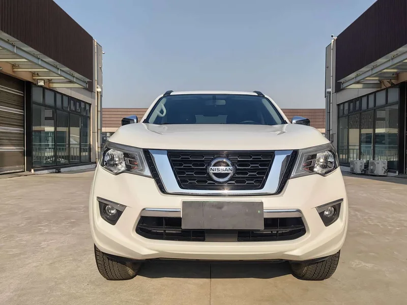 Nissan Terra — фото 2