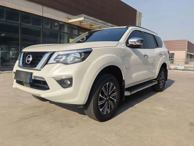 Nissan Terra — фото 3