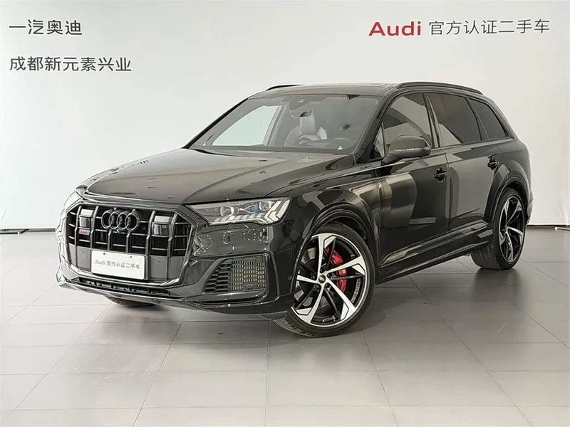 Audi SQ7 — фото 1