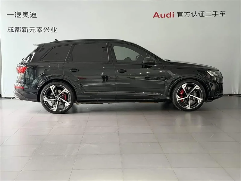 Audi SQ7 — фото 3