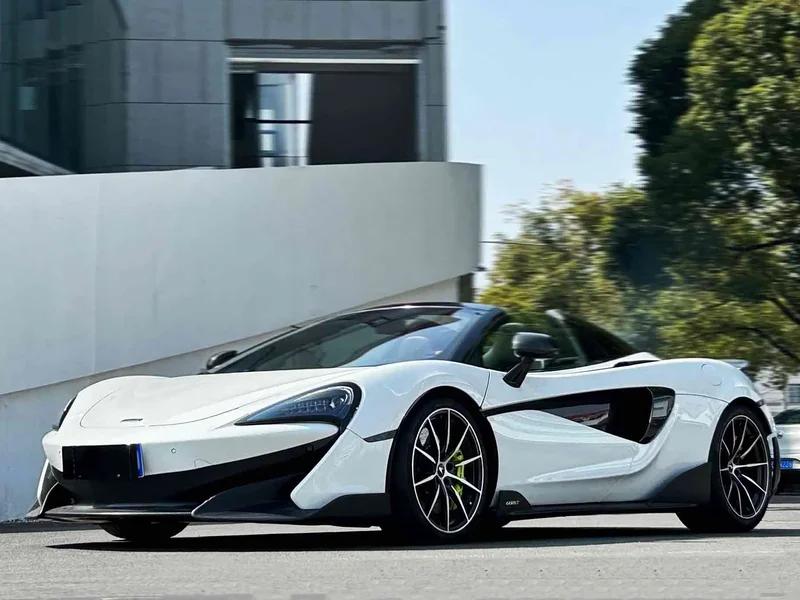 McLaren 600LT — фото 1