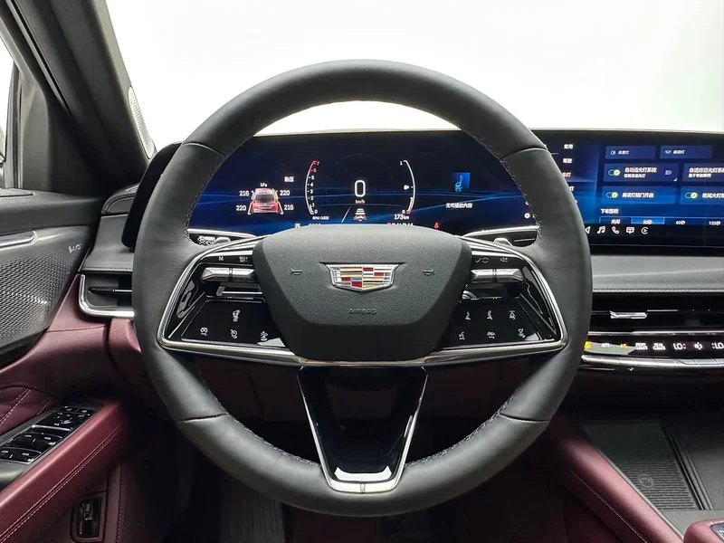 Cadillac CT6 — фото 19