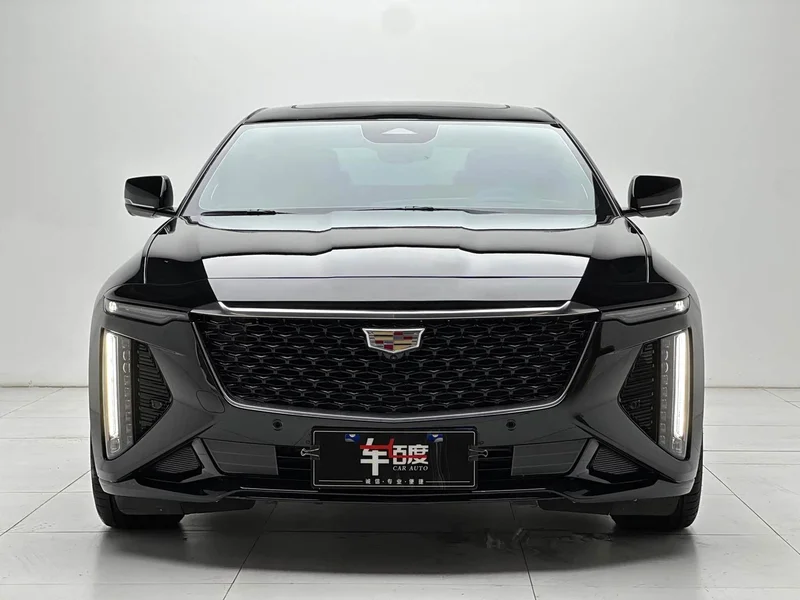 Cadillac CT6 — фото 2
