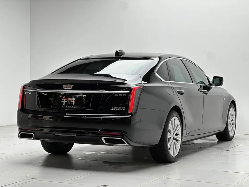 Cadillac CT6 — фото 4
