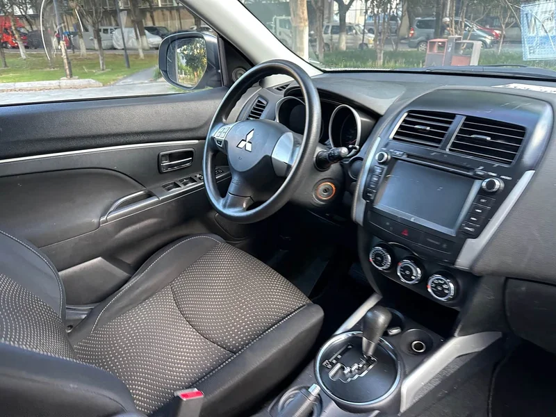 Mitsubishi ASX — фото 18
