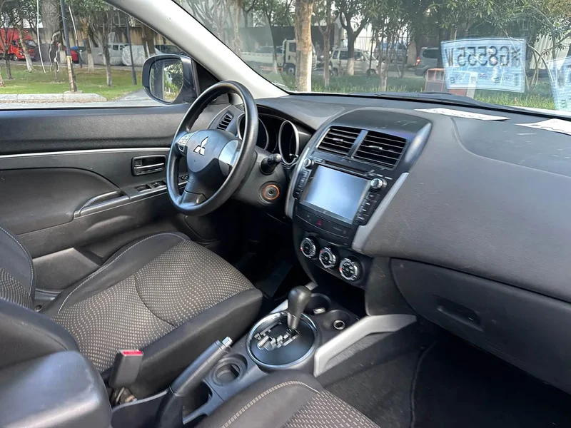 Mitsubishi ASX — фото 19
