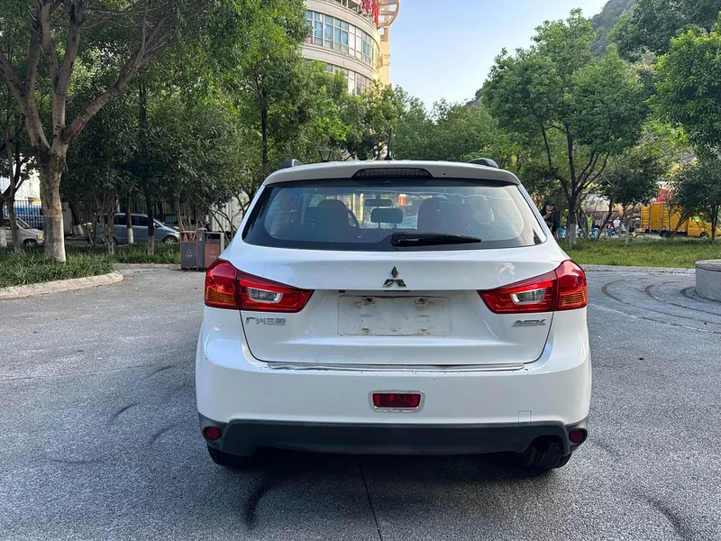 Mitsubishi ASX — фото 4