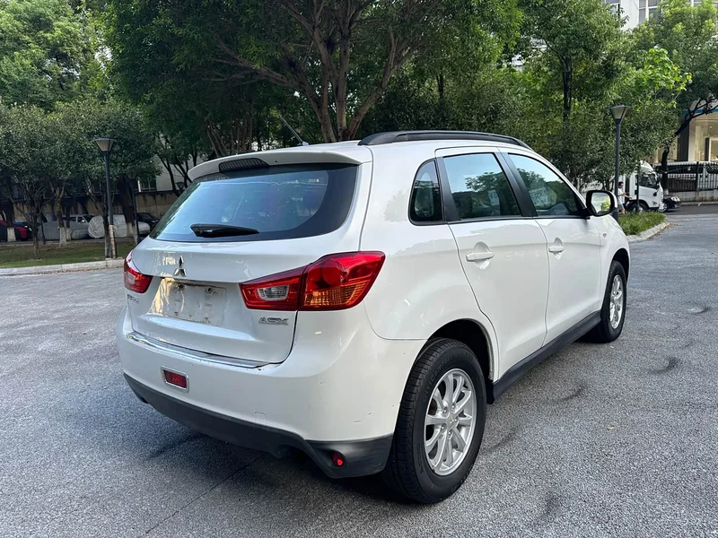 Mitsubishi ASX — фото 6