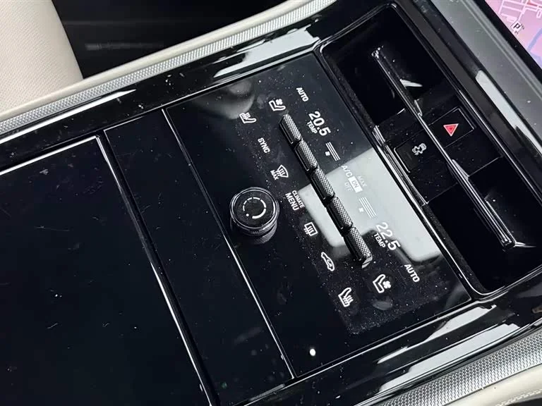 Porsche Panamera — фото 17