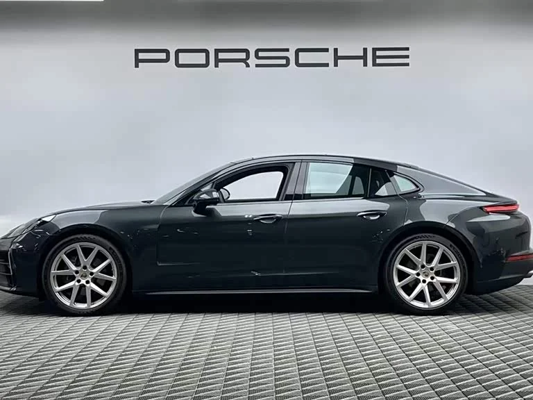 Porsche Panamera — фото 4