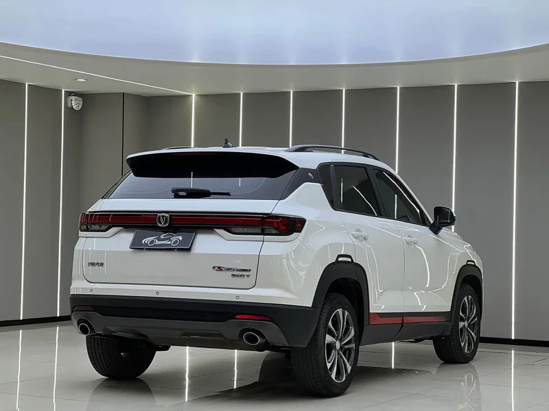 Changan CS35PLUS — фото 16