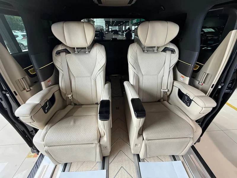 Toyota Vellfire — фото 21