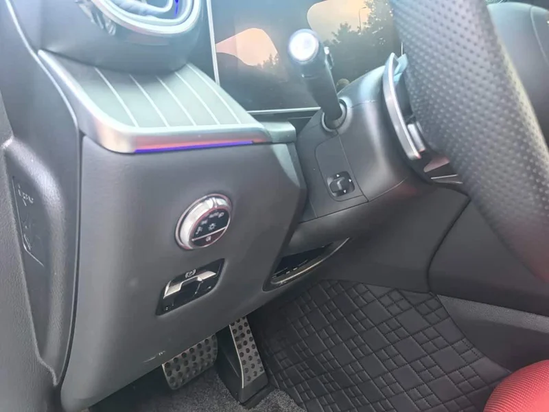 Mercedes-Benz GLC New Energy — фото 18