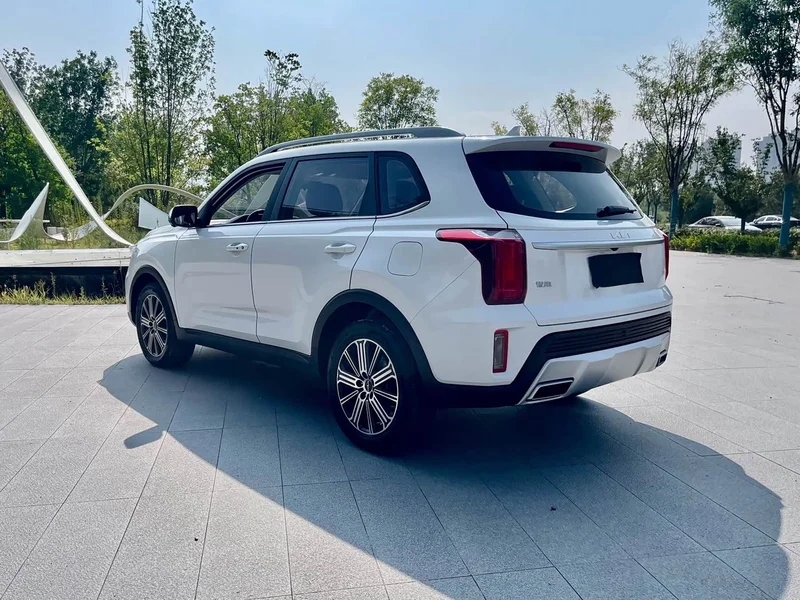 Kia Sportage — фото 18
