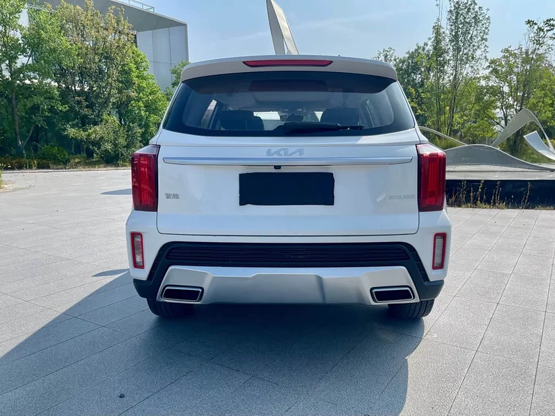 Kia Sportage — фото 19