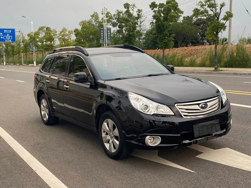 Subaru Outback — фото 3