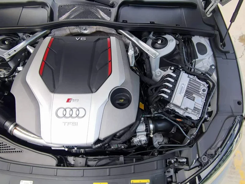 Audi RS 5 — фото 11