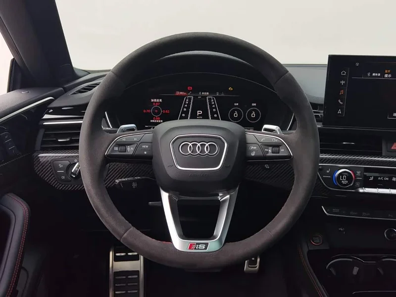 Audi RS 5 — фото 17