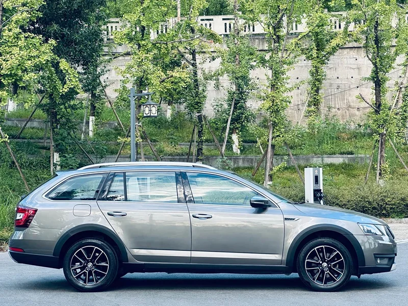 Volkswagen Octavia — фото 3