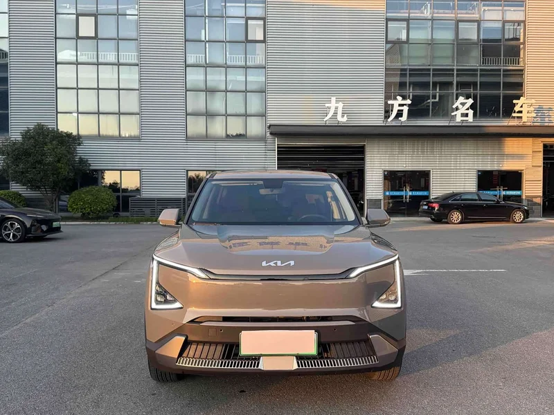 Kia EV5 — фото 10