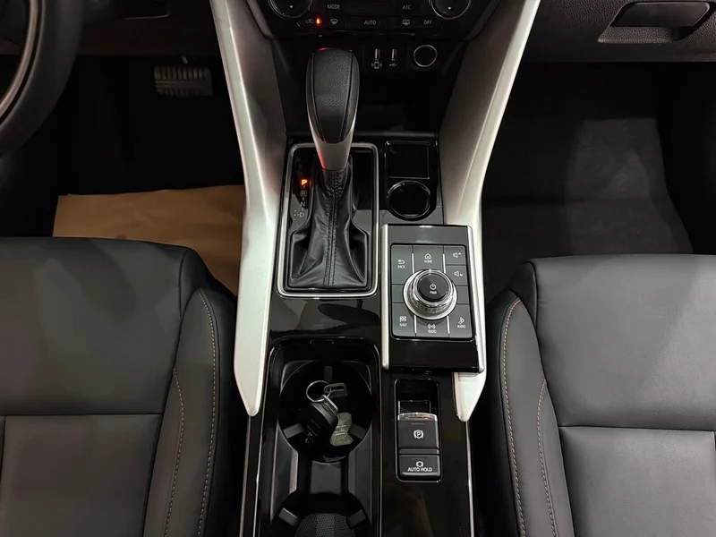 Mitsubishi Eclipse Cross — фото 14