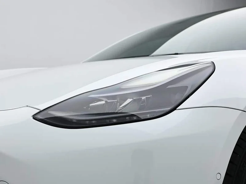 Tesla Model 3 — фото 10