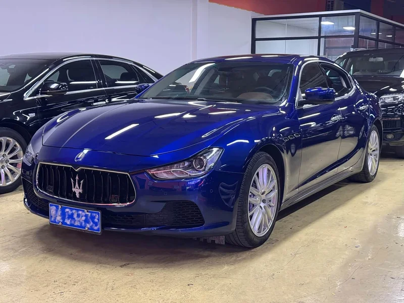 Maserati Ghibli — фото 1