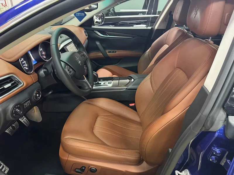Maserati Ghibli — фото 15