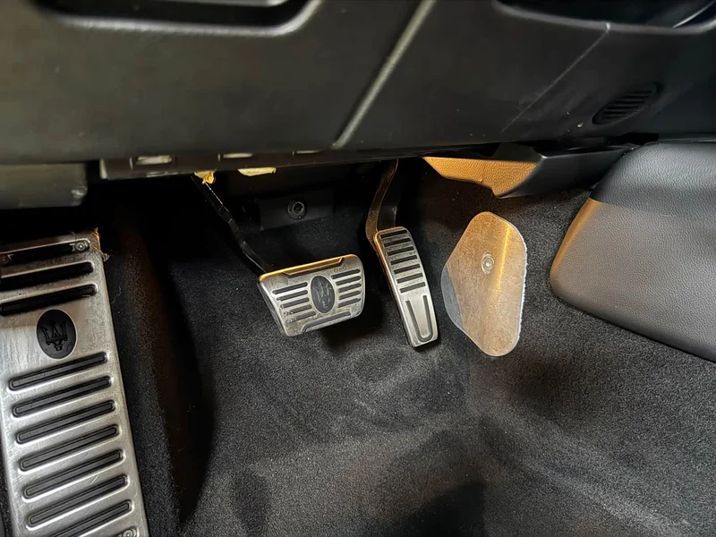 Maserati Ghibli — фото 16