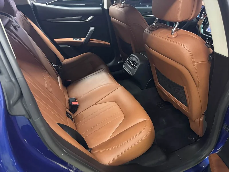 Maserati Ghibli — фото 18