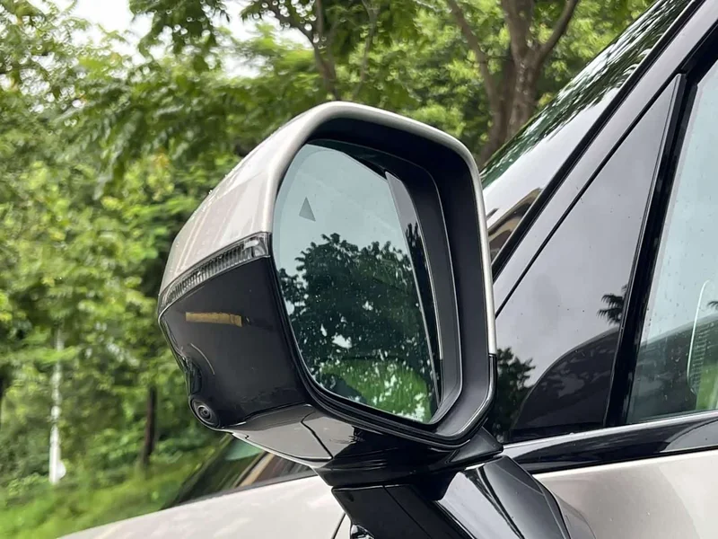 Volvo EM90 — фото 24