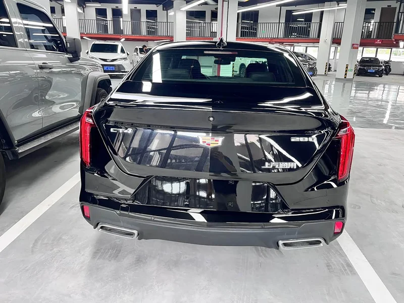 Cadillac CT4 — фото 14